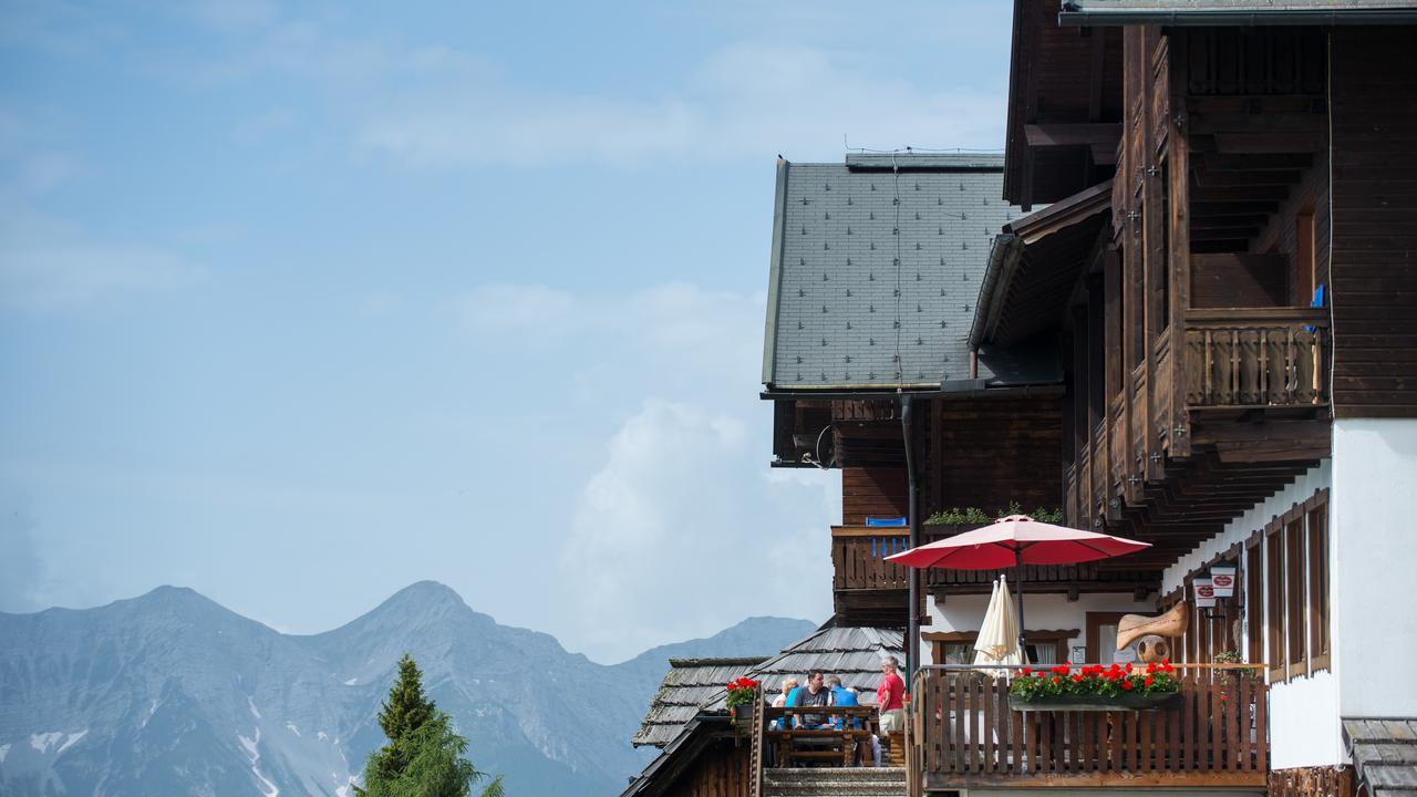 Готель Sattleggers Alpenhof & Feriensternwarte Грайфенбург Екстер'єр фото