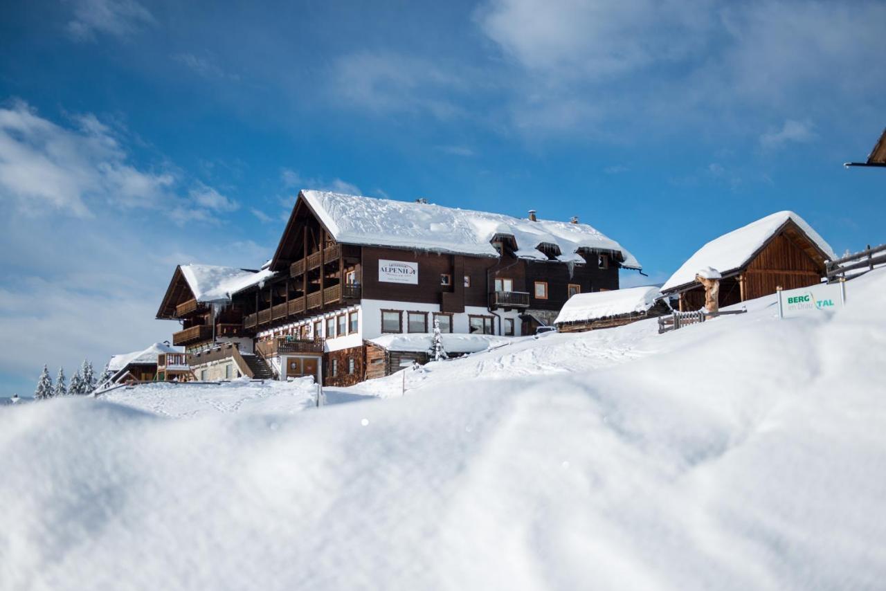 Готель Sattleggers Alpenhof & Feriensternwarte Грайфенбург Екстер'єр фото